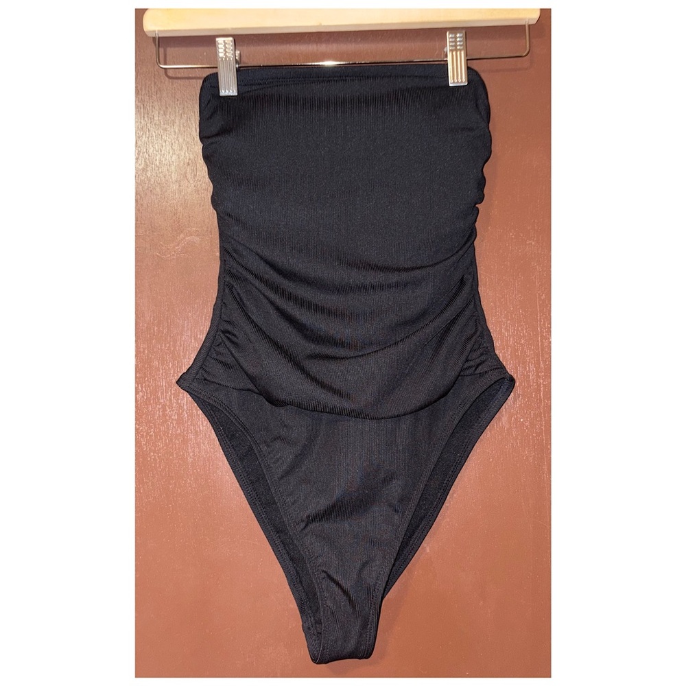 Shade & Shore Black High-Cut Ruched One-Piece Swimsuit (Black - XS)